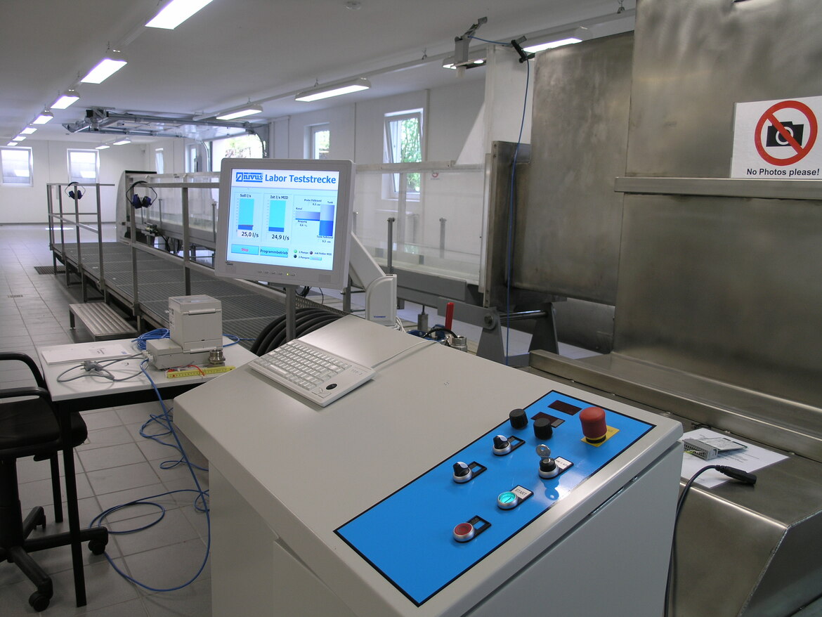 Test lab – test rig for flow measurements Test lab – test rig for flow measurements